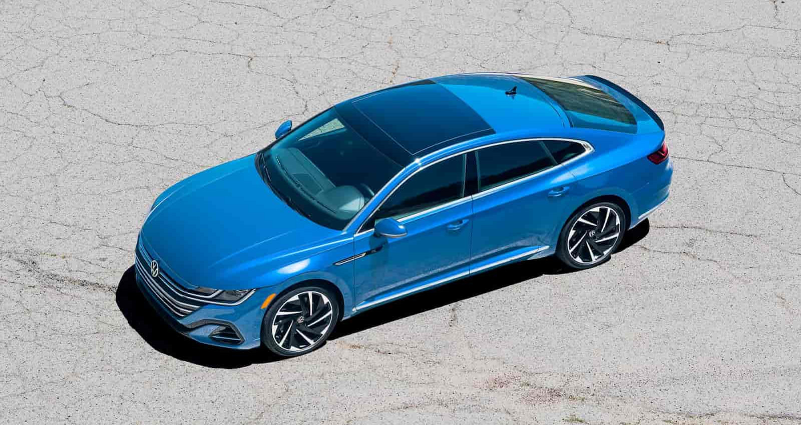 Volkswagen Arteon color azul