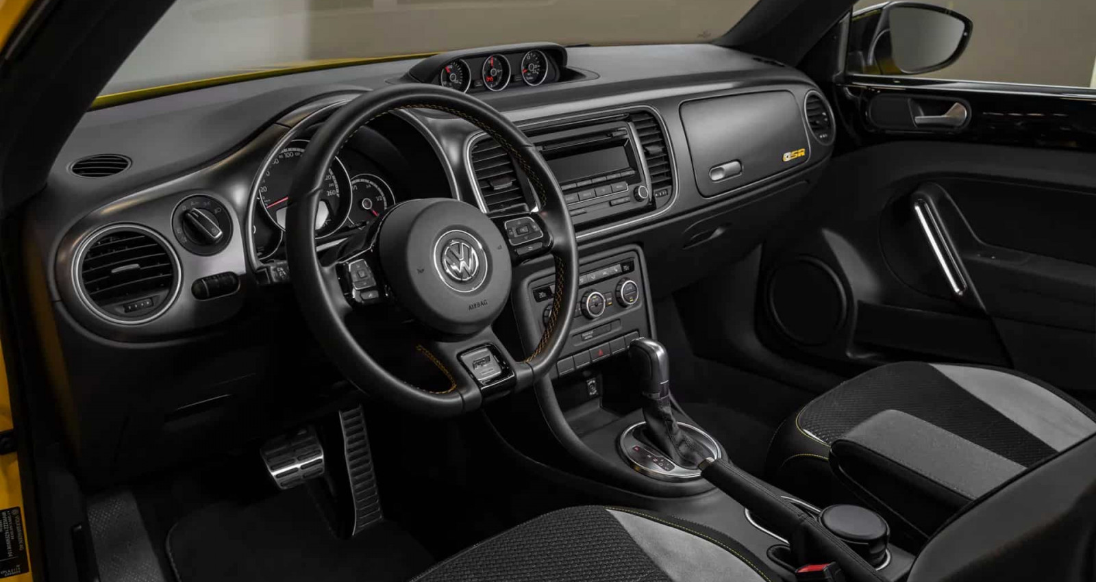 Volkswagen Beetle interior